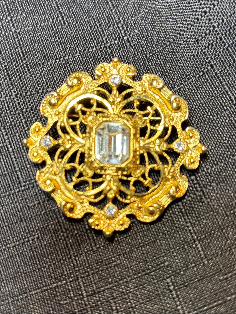 Baroque style brooch pin gold ornate crystal
